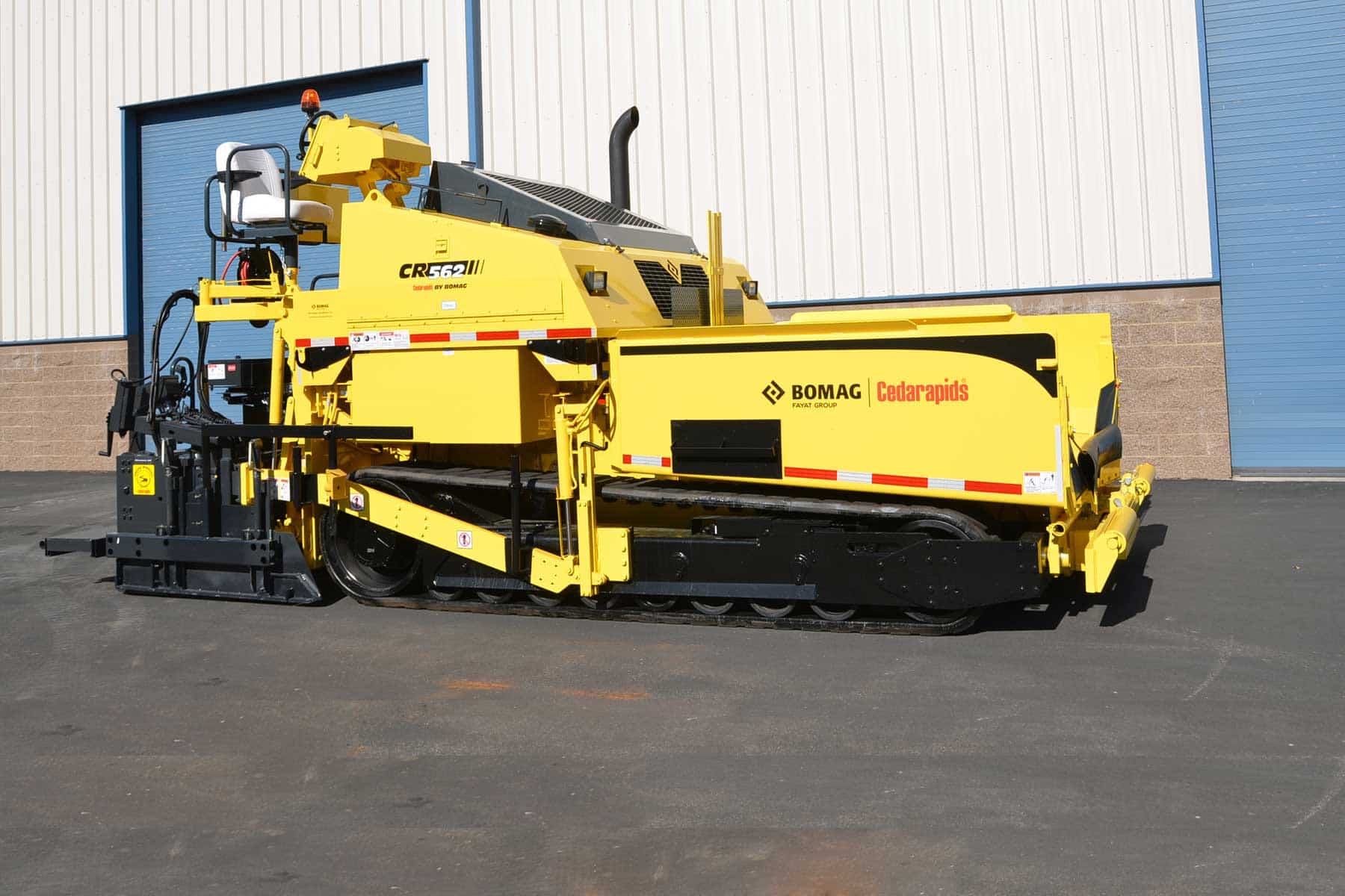 The New Cedarapids CR552 Paver From Bomag